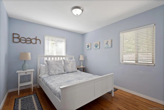 645 Loring, San Diego, CA 92109