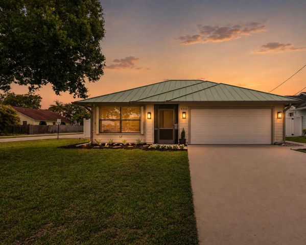6208 Michael Street, Jupiter, FL 33458