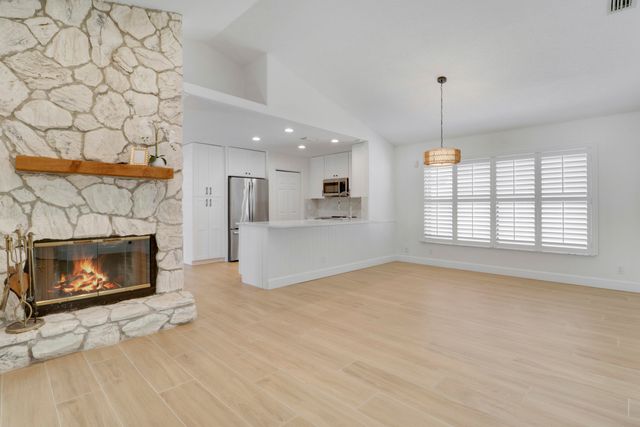 6208 Michael Street, Jupiter, FL 33458