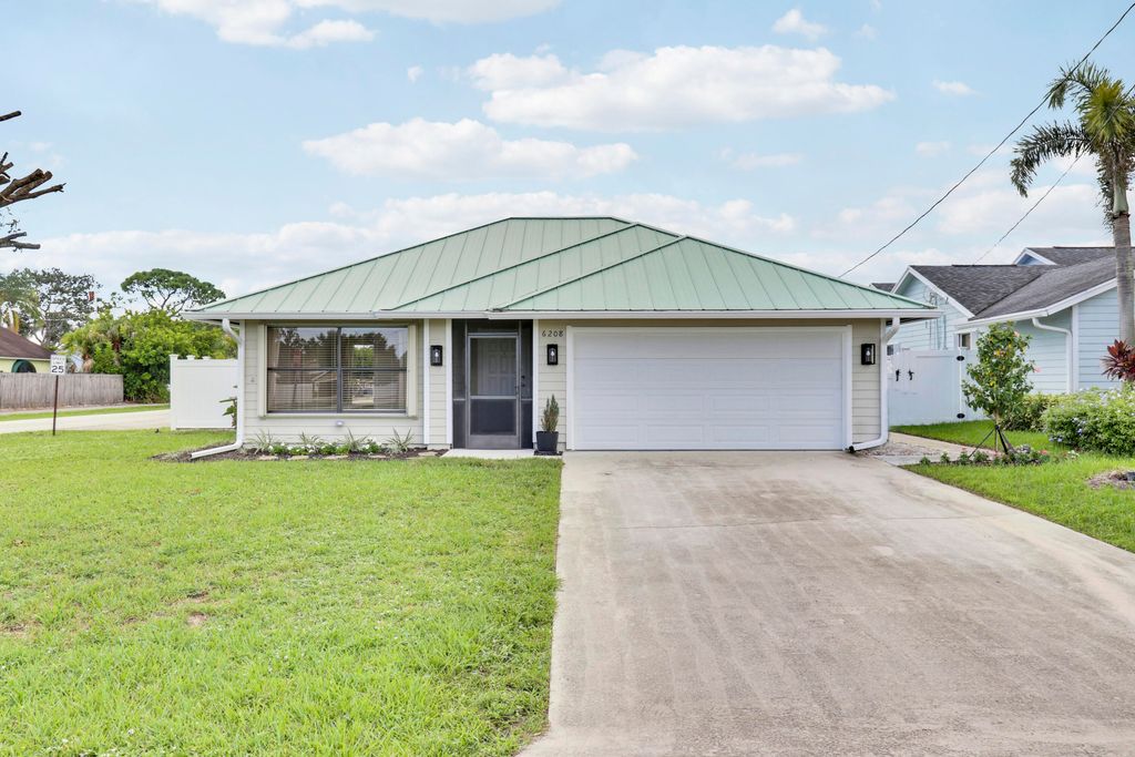 6208 Michael Street, Jupiter, FL 33458