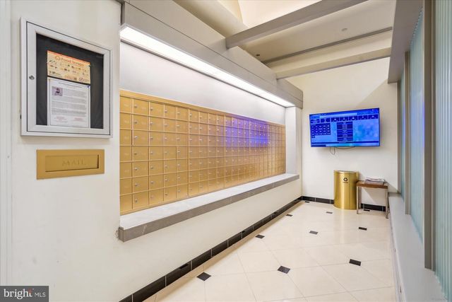 4550 N PARK AVE N #208, Chevy Chase, MD 20815