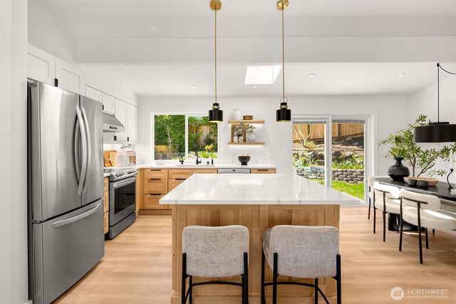 1513 3rd Place, Kirkland, WA 98033
