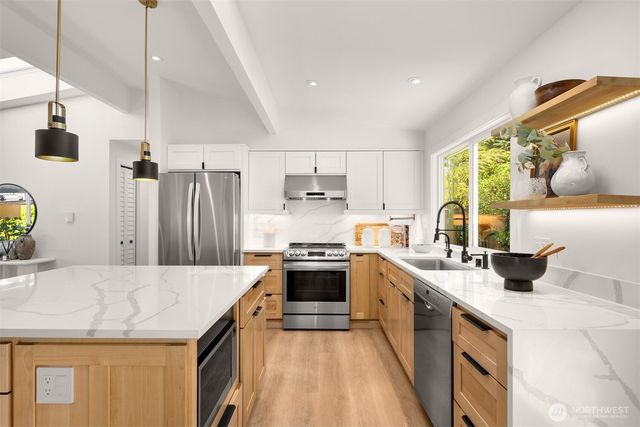 1513 3rd Place, Kirkland, WA 98033