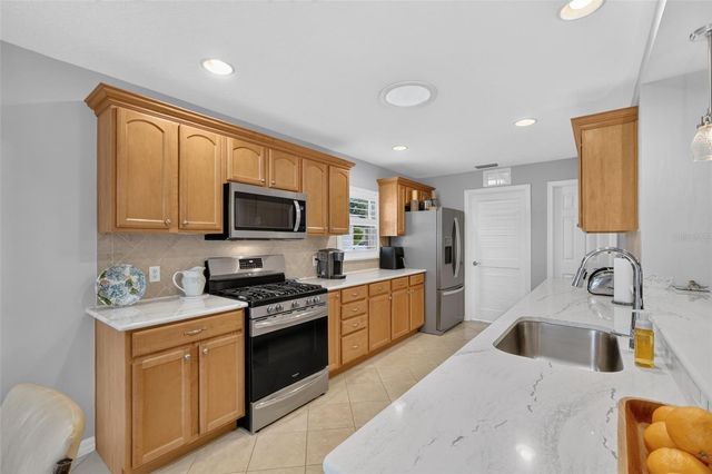 26860 WHITE PLAINS WAY, Leesburg, FL 34748