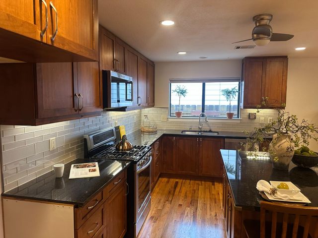 2013 Jerry Ln, Lodi, CA 95242