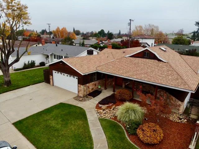 2013 Jerry Ln, Lodi, CA 95242