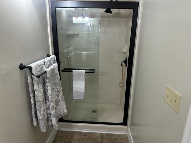 2013 Jerry Ln, Lodi, CA 95242