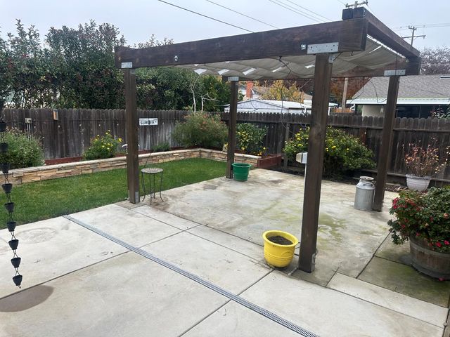 2013 Jerry Ln, Lodi, CA 95242