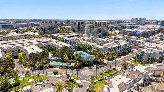 2219 Scholarship, Irvine, CA 92612