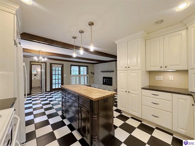 717 Sunrise Lane, Elizabethtown, KY 42701