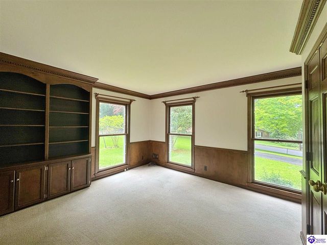 717 Sunrise Lane, Elizabethtown, KY 42701