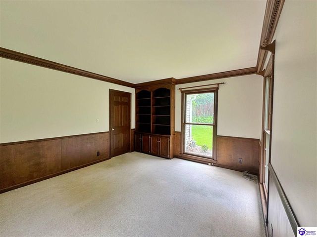 717 Sunrise Lane, Elizabethtown, KY 42701