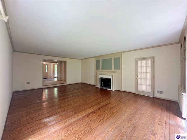 717 Sunrise Lane, Elizabethtown, KY 42701