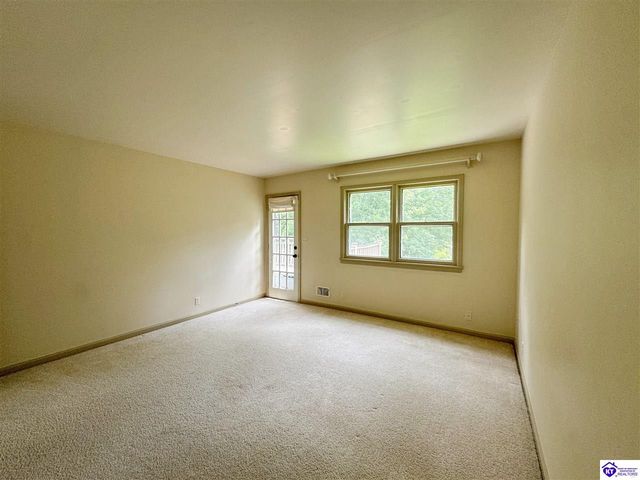 717 Sunrise Lane, Elizabethtown, KY 42701
