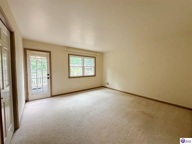 717 Sunrise Lane, Elizabethtown, KY 42701
