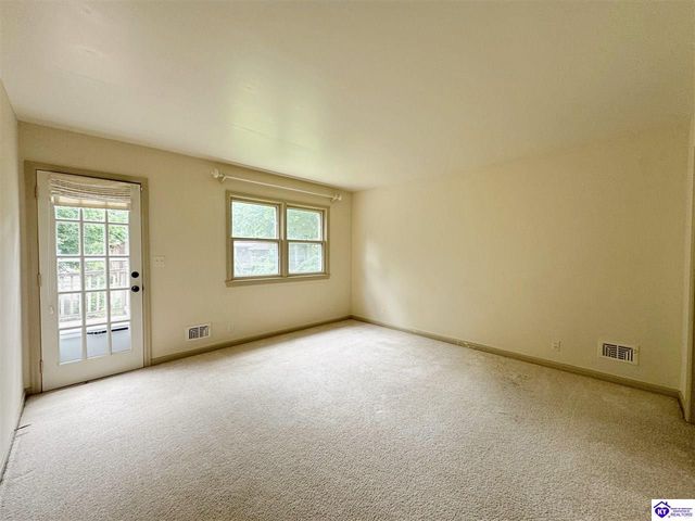 717 Sunrise Lane, Elizabethtown, KY 42701