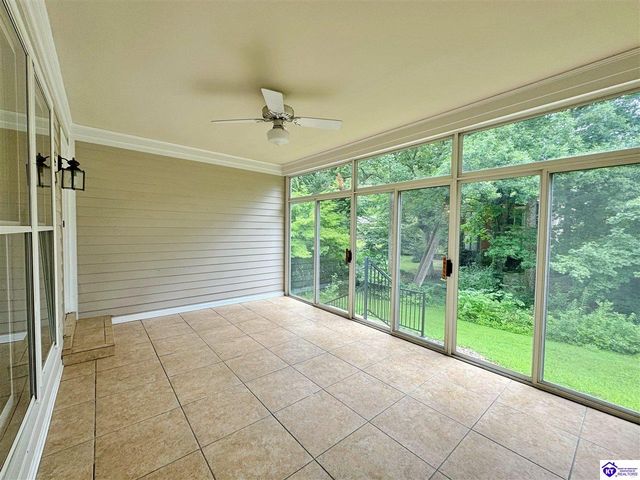717 Sunrise Lane, Elizabethtown, KY 42701