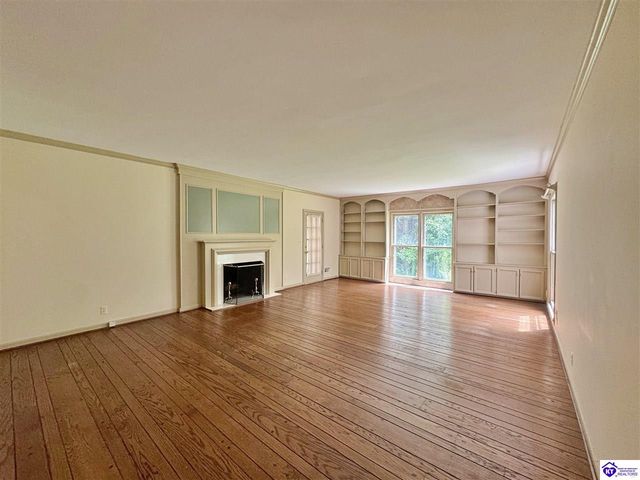 717 Sunrise Lane, Elizabethtown, KY 42701