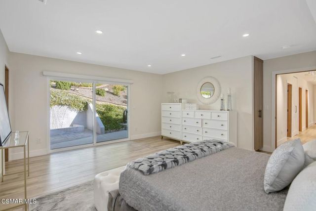 4430 Natoma Avenue, Woodland Hills, CA 91364