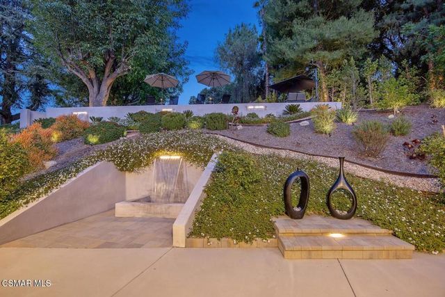 4430 Natoma Avenue, Woodland Hills, CA 91364