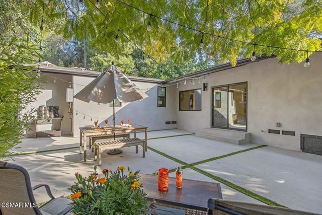 4430 Natoma Avenue, Woodland Hills, CA 91364