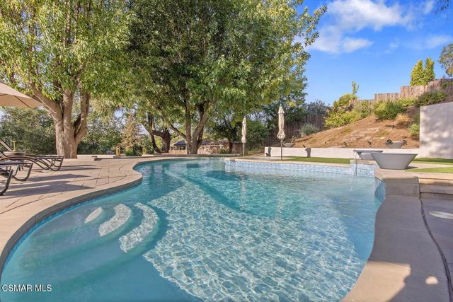 4430 Natoma Avenue, Woodland Hills, CA 91364