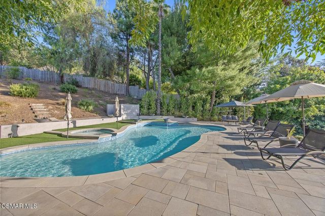 4430 Natoma Avenue, Woodland Hills, CA 91364