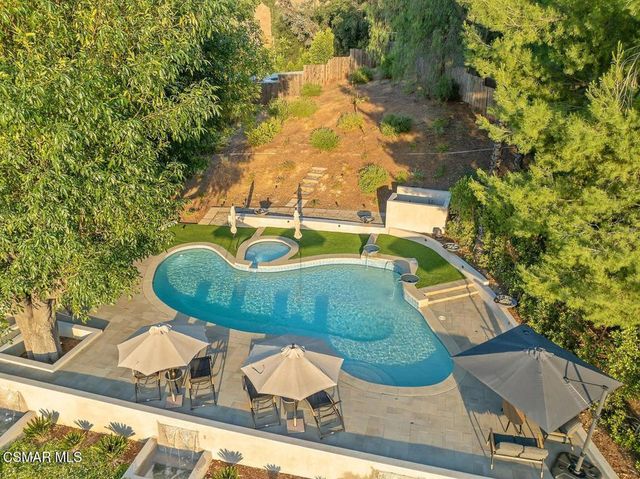 4430 Natoma Avenue, Woodland Hills, CA 91364