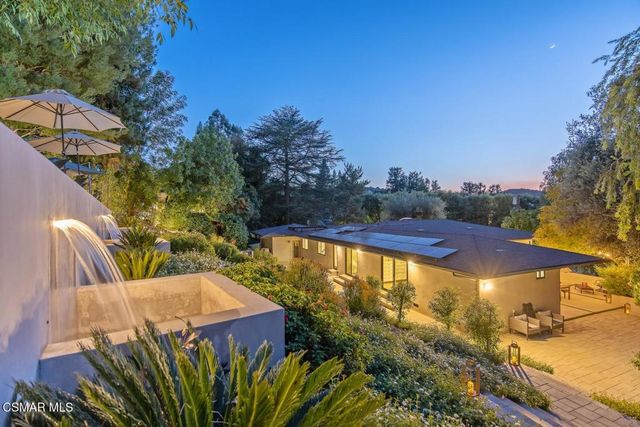 4430 Natoma Avenue, Woodland Hills, CA 91364