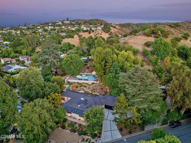 4430 Natoma Avenue, Woodland Hills, CA 91364
