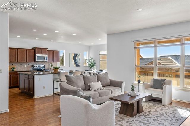 1475 Symphony Heights, Monument, CO 80132