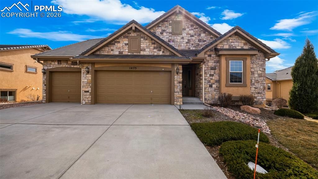 1475 Symphony Heights, Monument, CO 80132