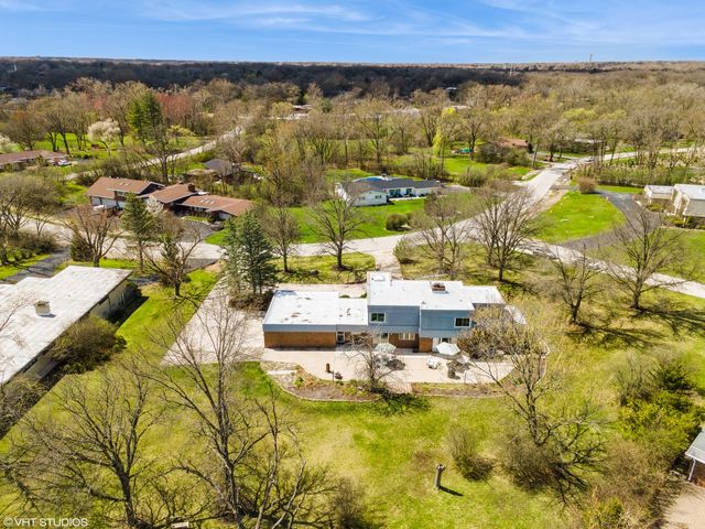 84 Graymoor Lane, Olympia Fields, IL 60461