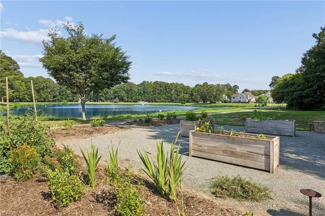 503 Hamlet CT, Yorktown, VA 23693