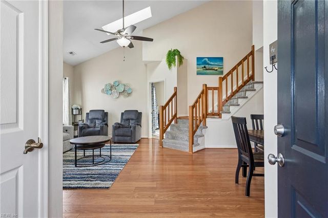 503 Hamlet CT, Yorktown, VA 23693