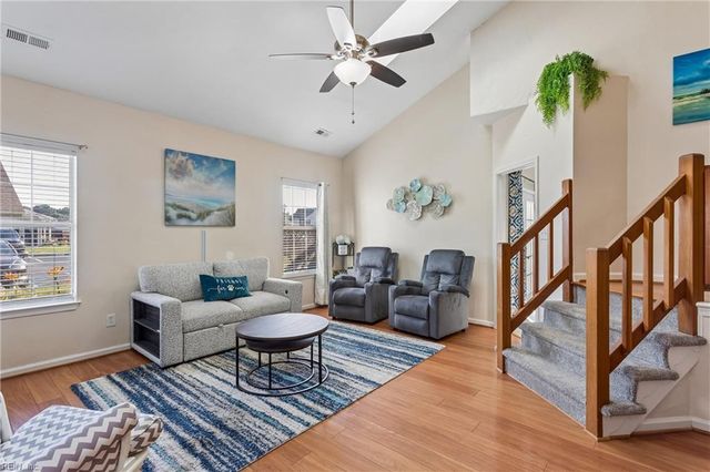 503 Hamlet CT, Yorktown, VA 23693