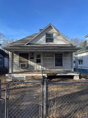 509 NE Scotland AVE, Topeka, KS 66616