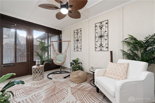 565 Pine Needles Drive, Centerville, OH 45458