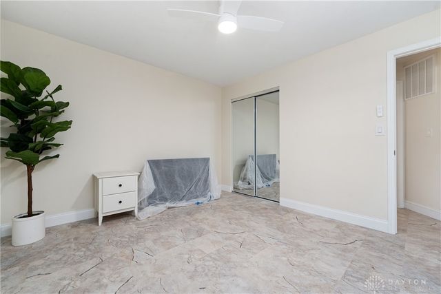 565 Pine Needles Drive, Centerville, OH 45458