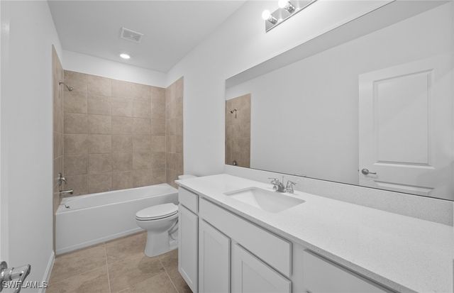 1644 Lake Jessup CIR, Cape Coral, FL 33909