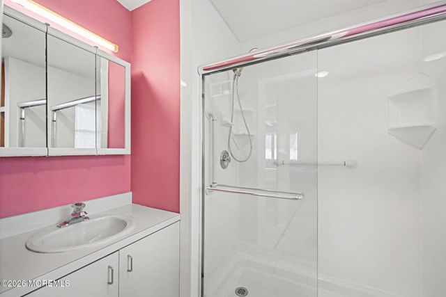 813 W Laurel Avenue, Point Pleasant Beach, NJ 08742