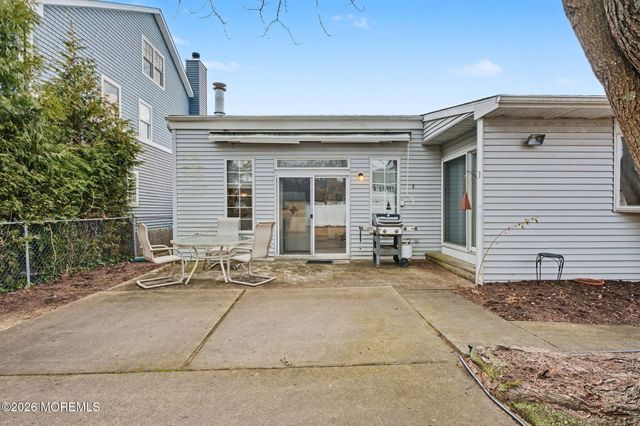 813 W Laurel Avenue, Point Pleasant Beach, NJ 08742