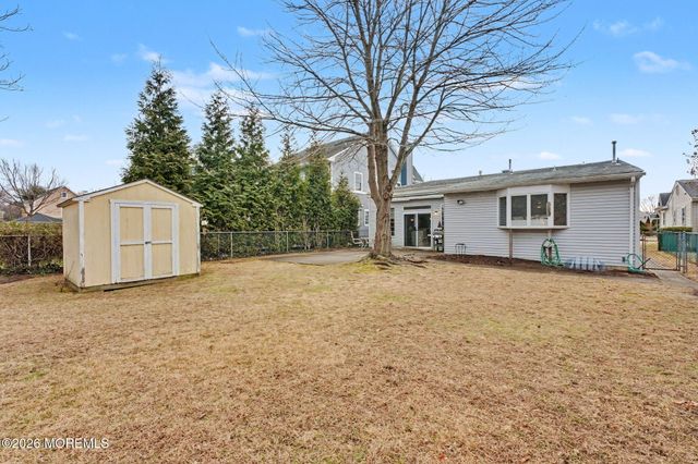 813 W Laurel Avenue, Point Pleasant Beach, NJ 08742