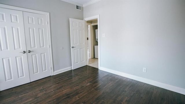 4144 Greystone Way 104, Sugar Land, TX 77479