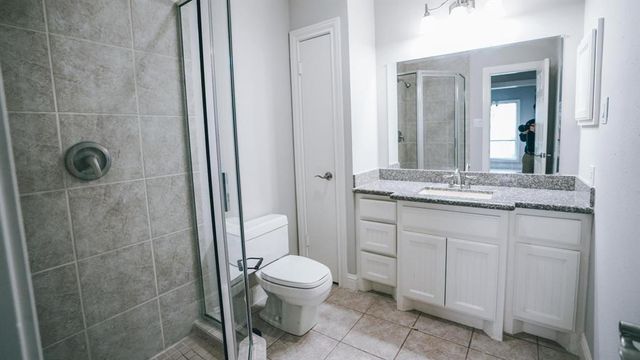 4144 Greystone Way 104, Sugar Land, TX 77479