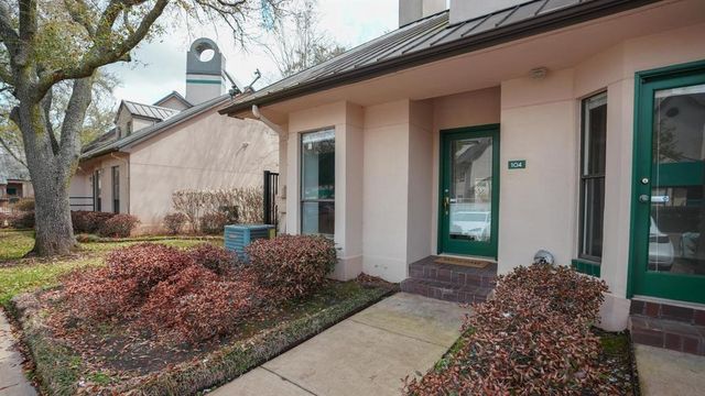 4144 Greystone Way 104, Sugar Land, TX 77479