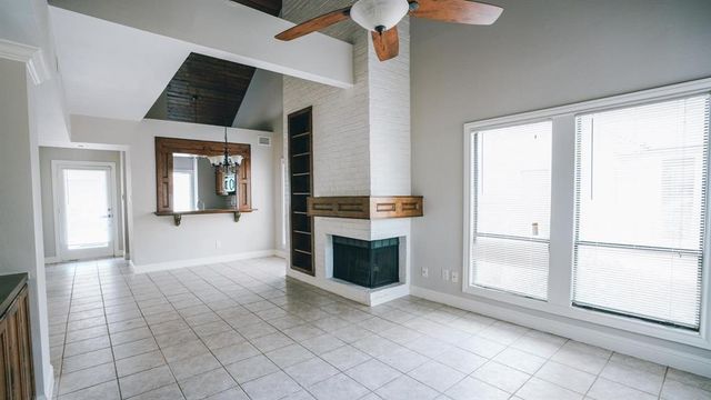 4144 Greystone Way 104, Sugar Land, TX 77479