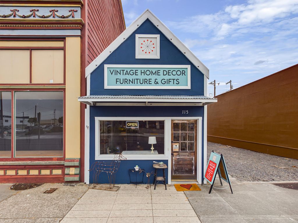 115 5th Street, Eureka, CA 95501