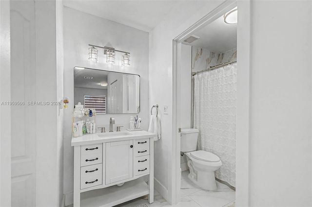 14667 SW 126th Pl, Miami, FL 33186