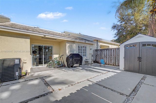 14667 SW 126th Pl, Miami, FL 33186